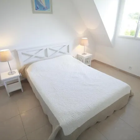 Arnoult 3p6 * Saint-Arnoult (Calvados)